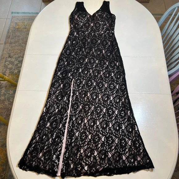 Quiz | Dresses | Quiz Lace Maxi Dress | Poshmark